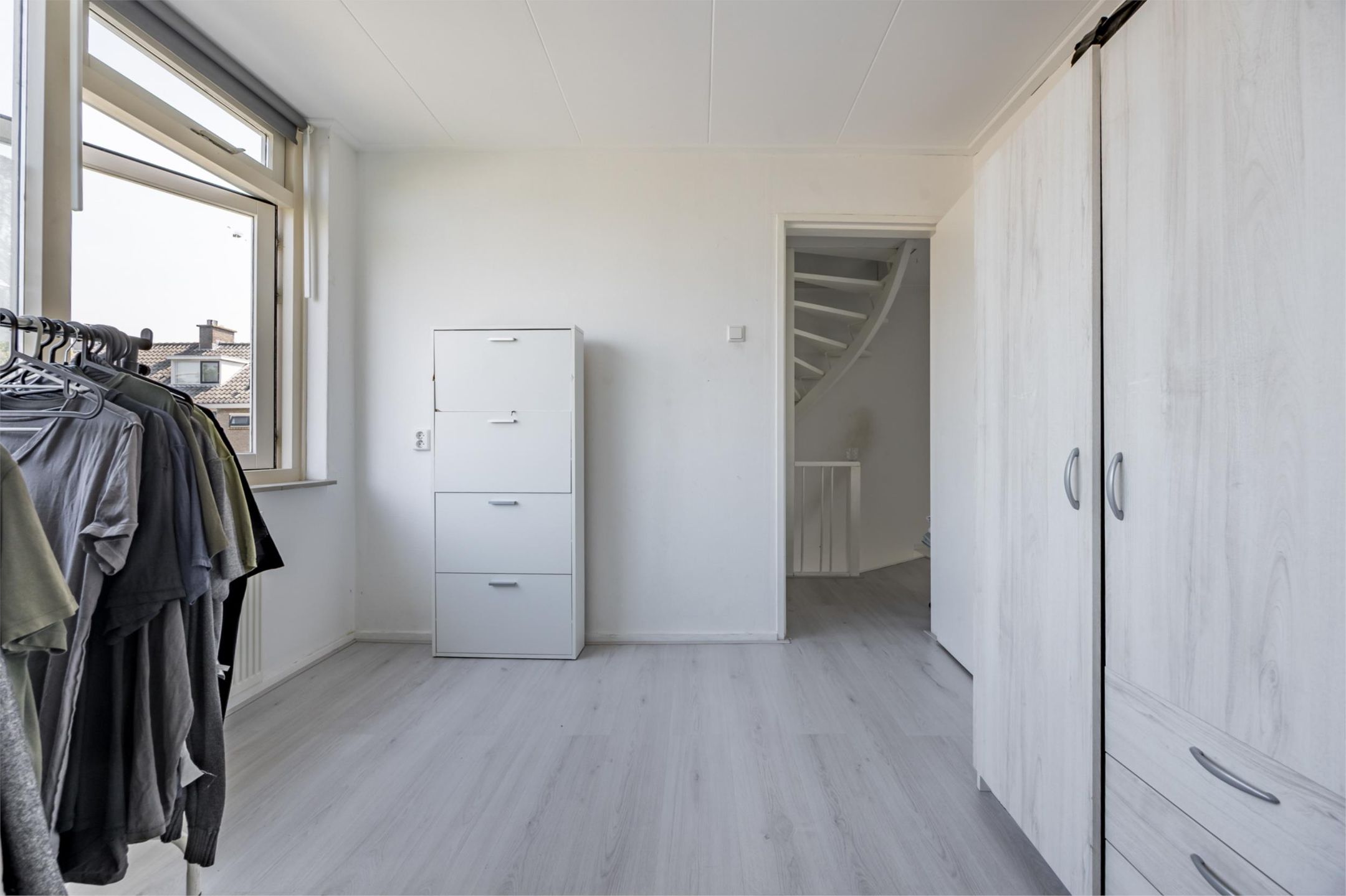 Foto 21 van Bernhard Zweersstraat 59