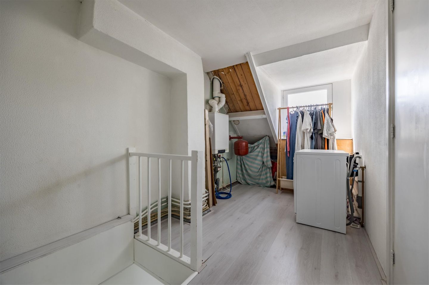 Foto 34 van Bernhard Zweersstraat 59