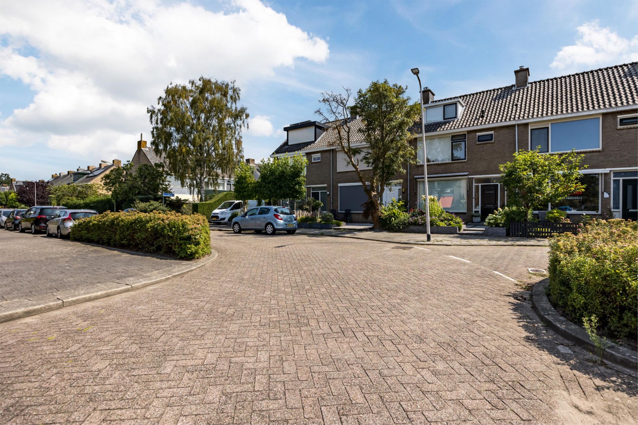 Foto 42 van Bernhard Zweersstraat 59