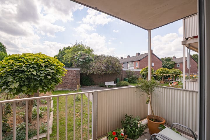 Foto 12 van Karolingenstraat 7