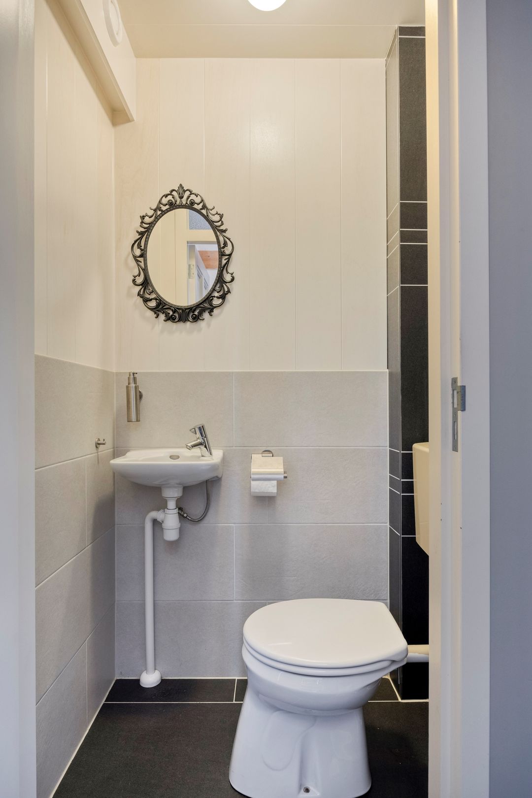 Foto 11 van Manusveert 110