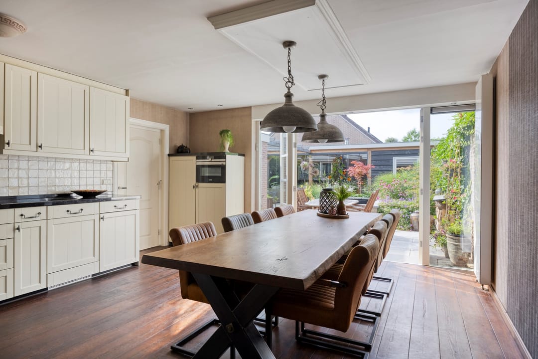 Foto 23 van Manusveert 110