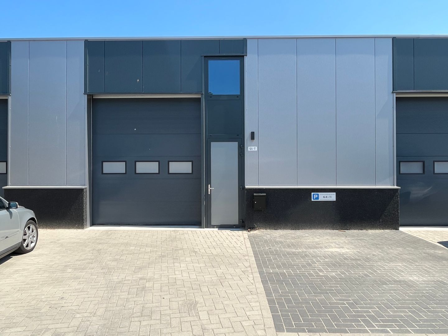 View photo 1 of Dostalstraat 64-11