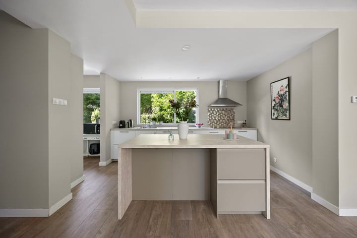 Foto 14 van Amalia van Solmsstraat 31