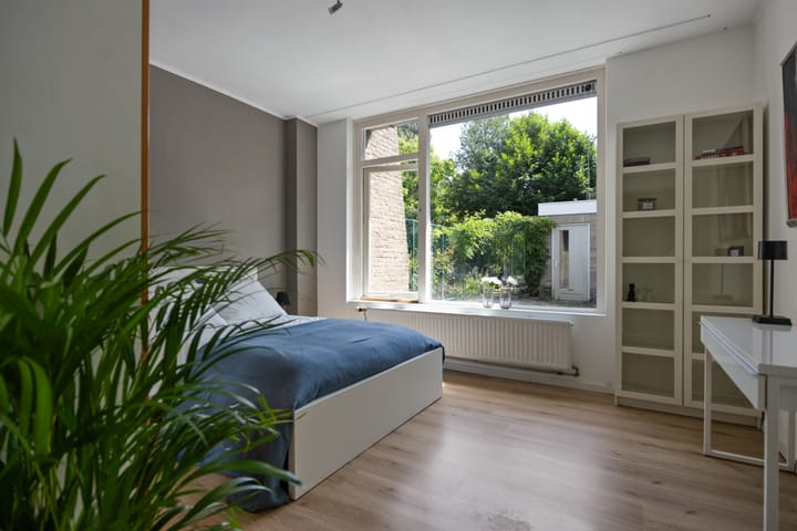 Foto 33 van Amalia van Solmsstraat 31