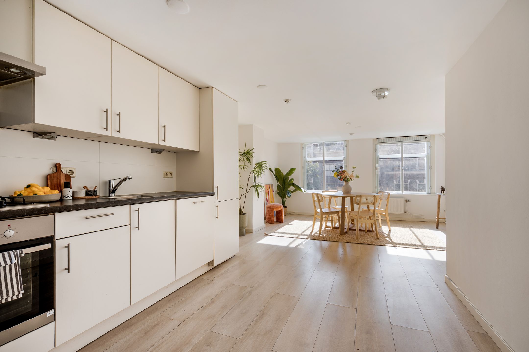 Photo 3 of Hooigracht 68-B