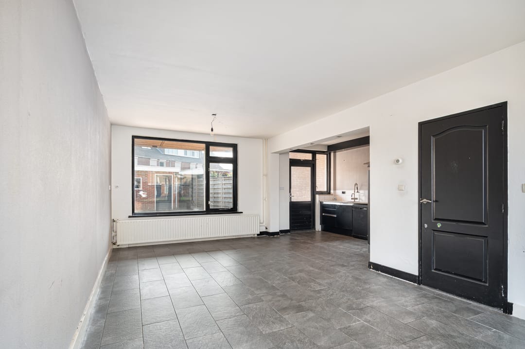 Photo 2 of Michiel de Ruyterstraat 58