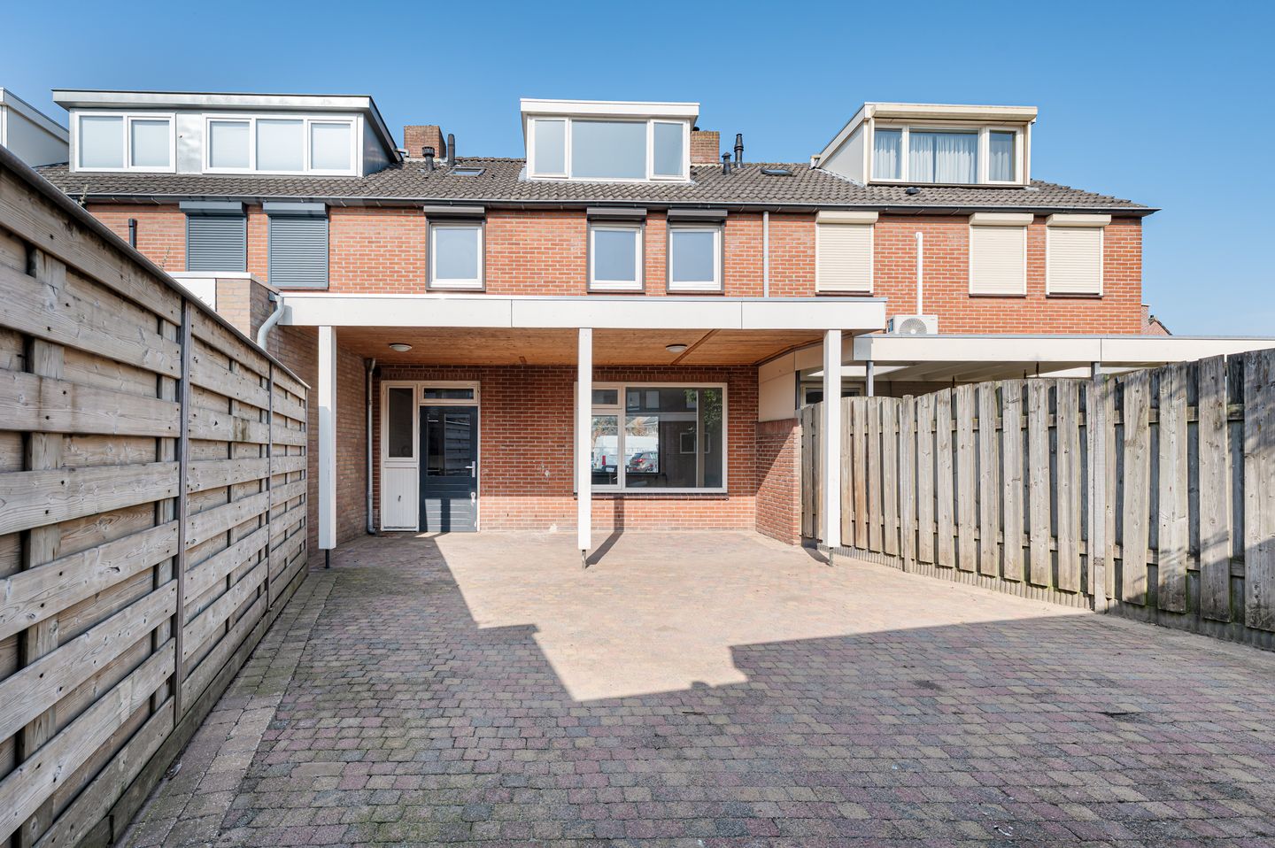 Photo 4 of Michiel de Ruyterstraat 58