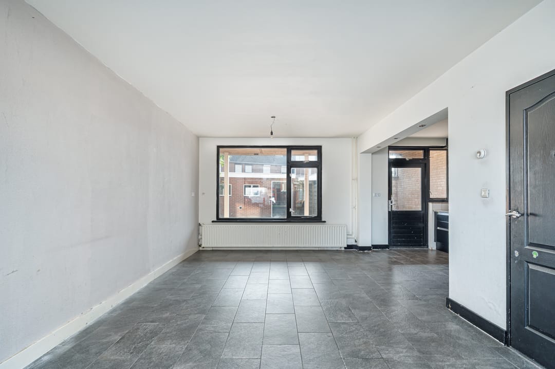 Photo 7 of Michiel de Ruyterstraat 58