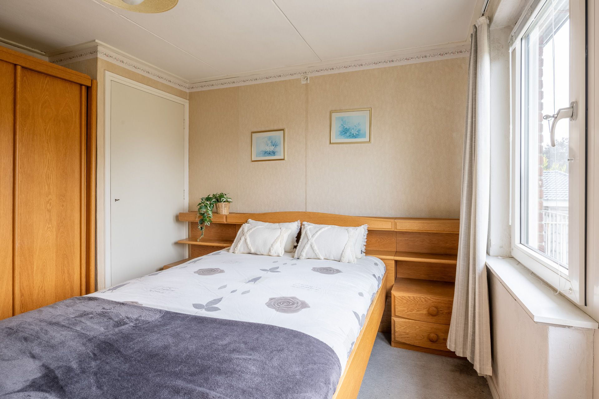 Photo 21 of Huurnestraat 25