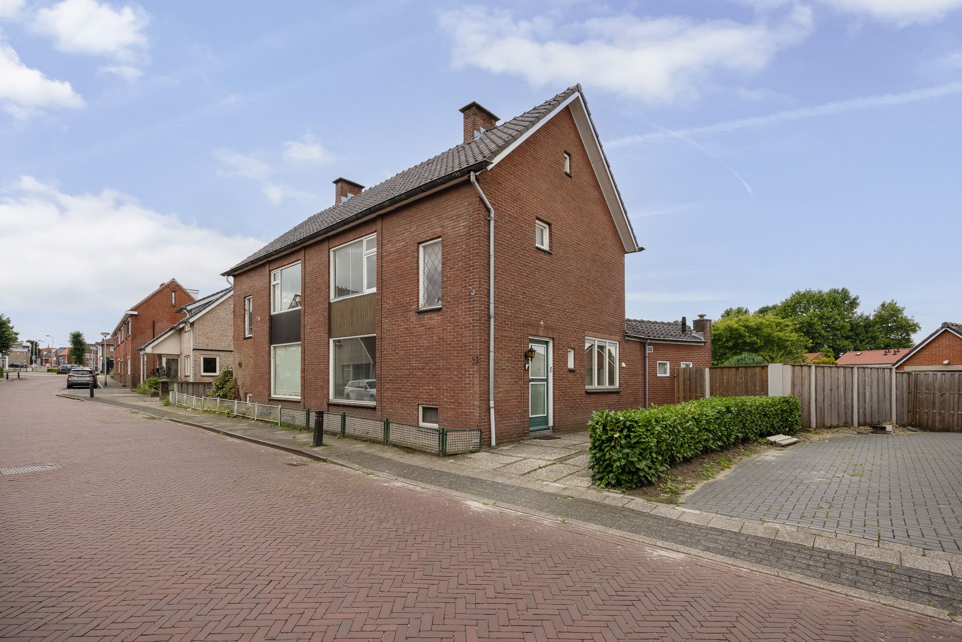 Photo 36 of Huurnestraat 25