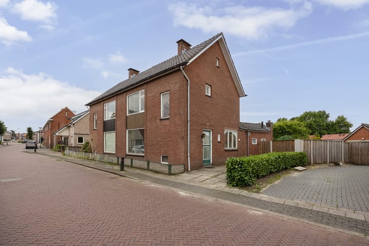 Foto 36 van Huurnestraat 25