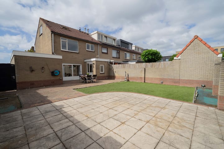 Foto 2 van Munnikenweide 1