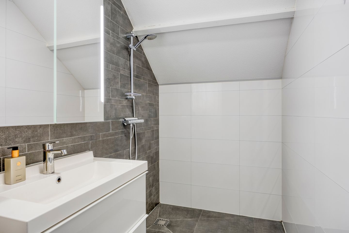 Foto 14 van Hengelosestraat 7-D