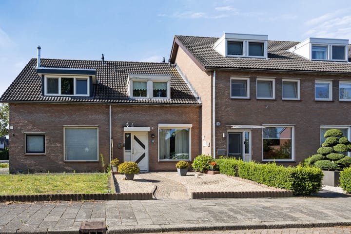 Foto 1 van Schubertstraat 28