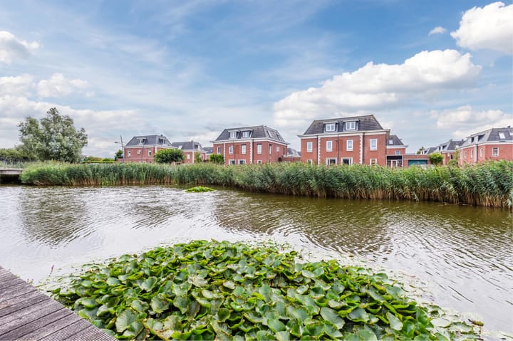 Foto 2 van Ambachtslaan 17