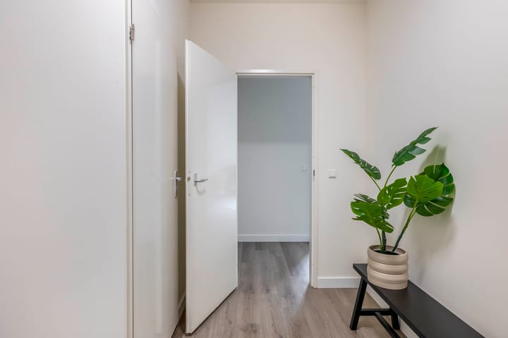 Foto 10 van Lodewijk Napoleonplein 21-B