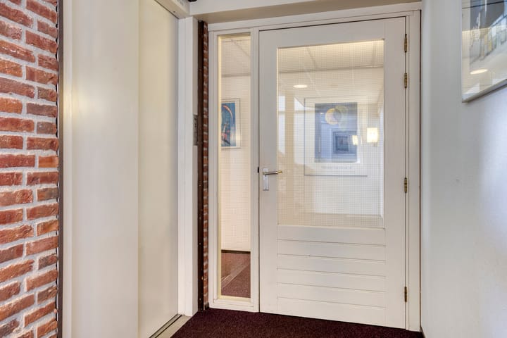 Foto 14 van Schuttenstraat 13