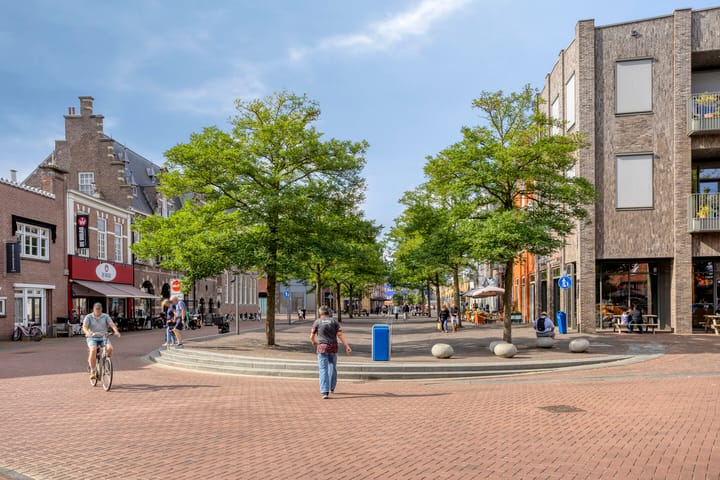 Foto 17 van Schuttenstraat 13