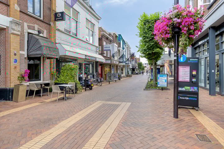 Foto 20 van Schuttenstraat 13