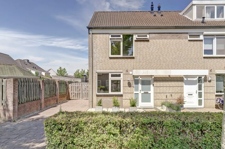 Photo 1 of Langewerf 1