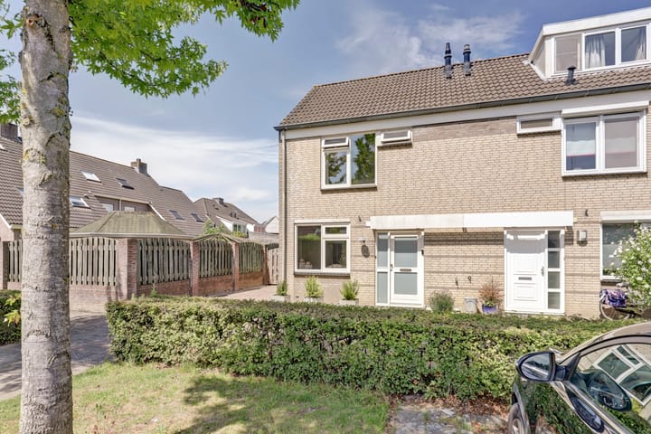 Photo 2 of Langewerf 1