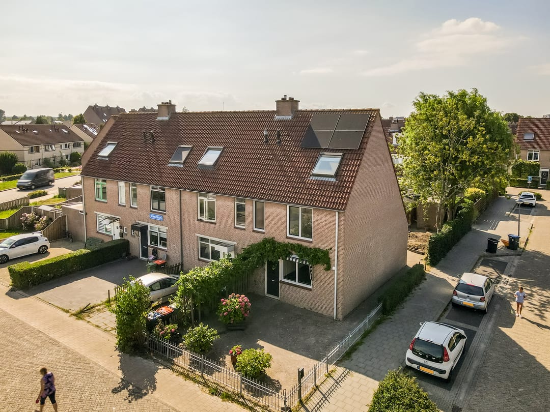 Photo 31 of Horst 29 7