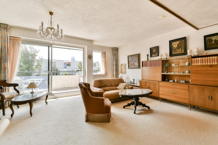 Photo 18 of Haarlemmerstraat 1-A