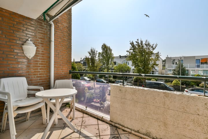 Photo 20 of Haarlemmerstraat 1-A