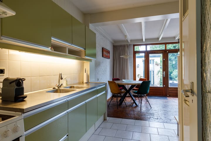 Foto 11 van Van Wanroystraat 13