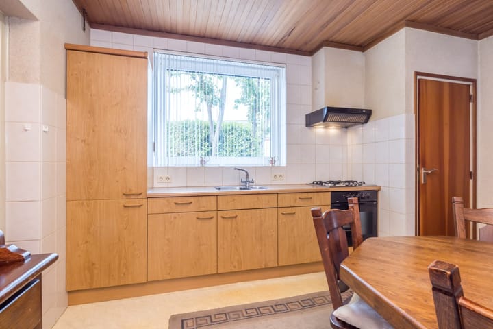 Foto 8 van Monseigneur Mannensstraat 42