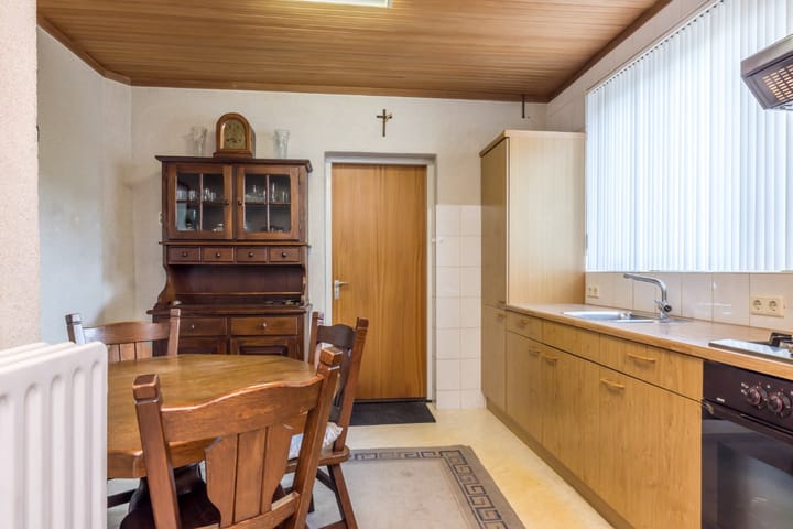 Foto 9 van Monseigneur Mannensstraat 42