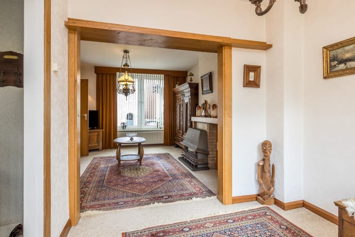 Foto 14 van Monseigneur Mannensstraat 42