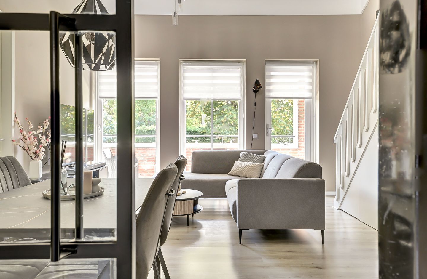 Foto 10 van Vrouwestraat 9