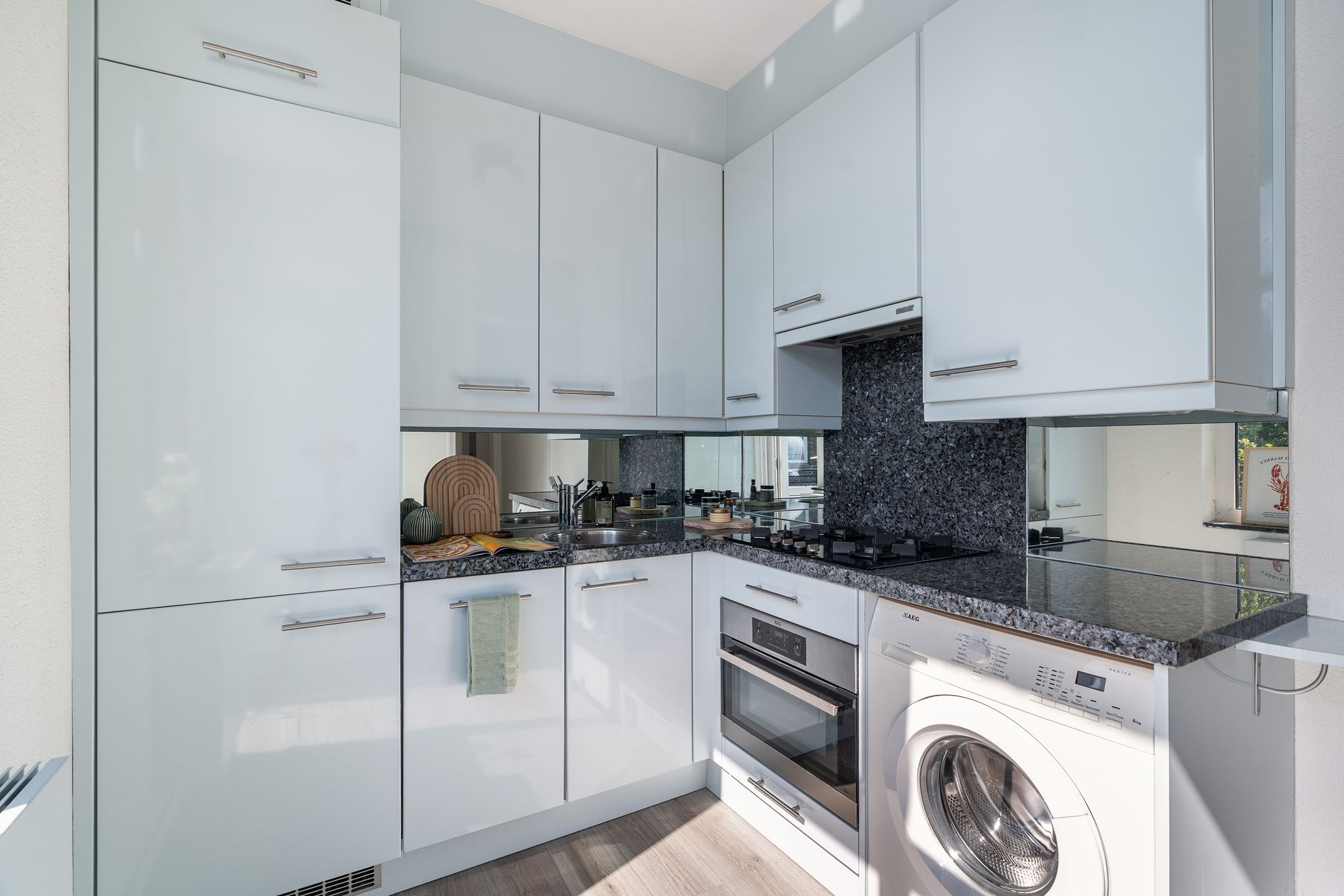 Foto 3 van Prins Hendrikstraat 25-D