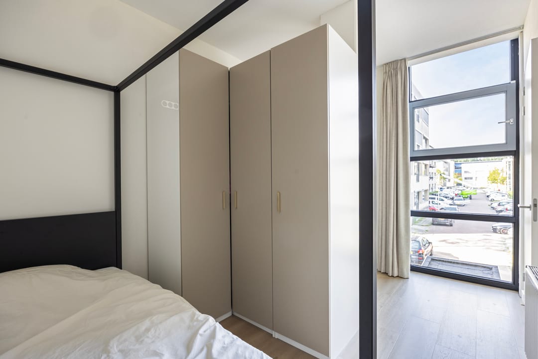 Foto 23 van Louis Armstrongweg 56-M