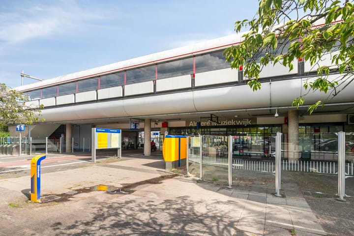 Foto 34 van Louis Armstrongweg 56-M