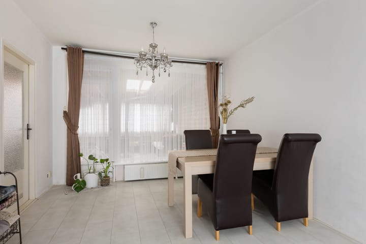 Foto 18 van Attleeplantsoen 62