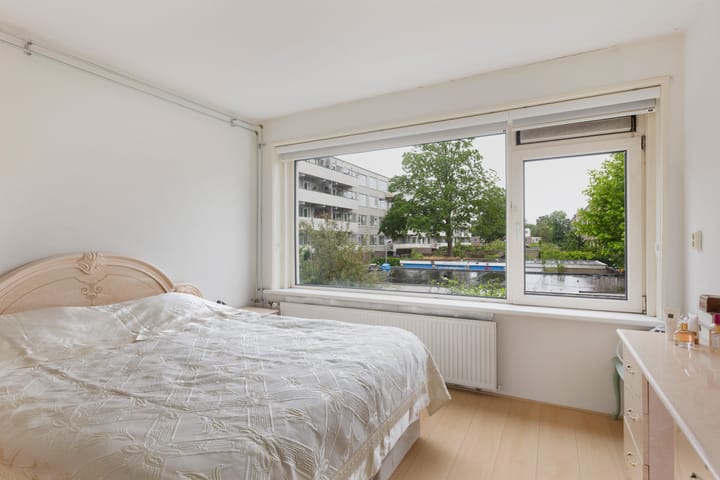 Foto 25 van Attleeplantsoen 62