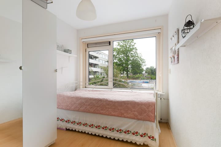 Foto 33 van Attleeplantsoen 62