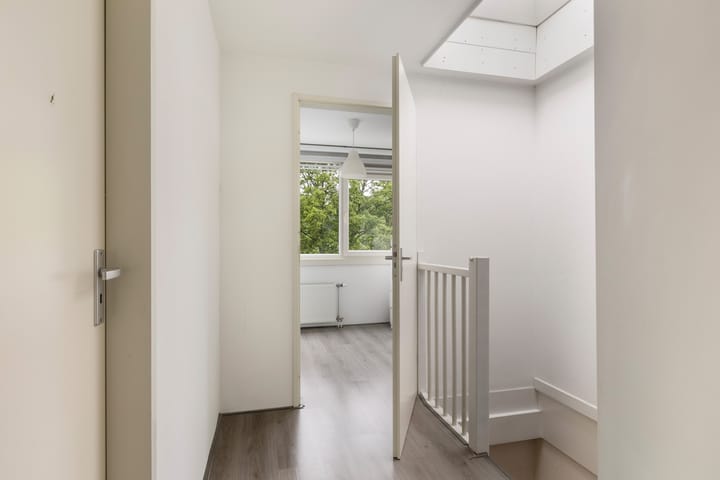 Foto 40 van Attleeplantsoen 62