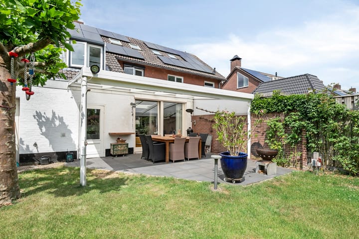 Foto 28 van Pater Vogelsstraat 15