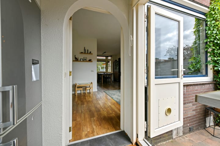 Foto 16 van Burgemeester Ter Laanstraat 104