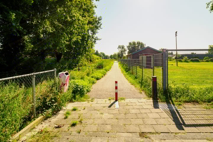 Foto 38 van Vespuccistraat 3