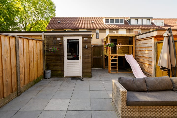 Foto 33 van Vespuccistraat 3