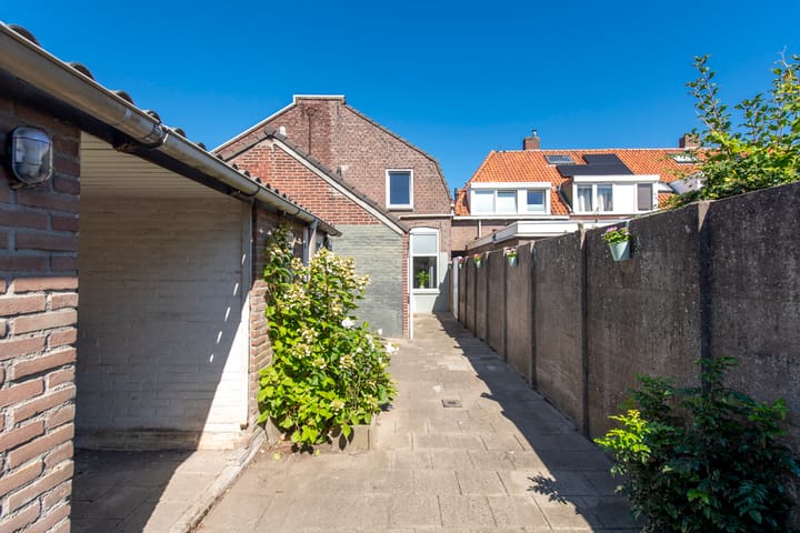 Photo 32 of Kastanjestraat 32