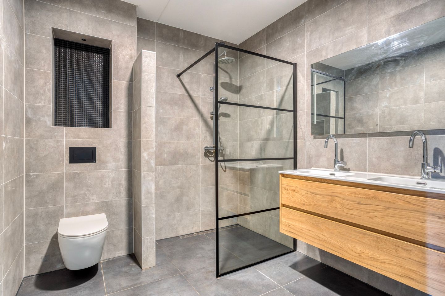 Photo 20 of Ganzediepstraat 15