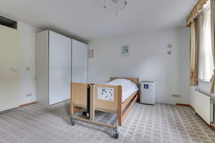 Foto 24 van v.d.Spiegelstraat 11-A