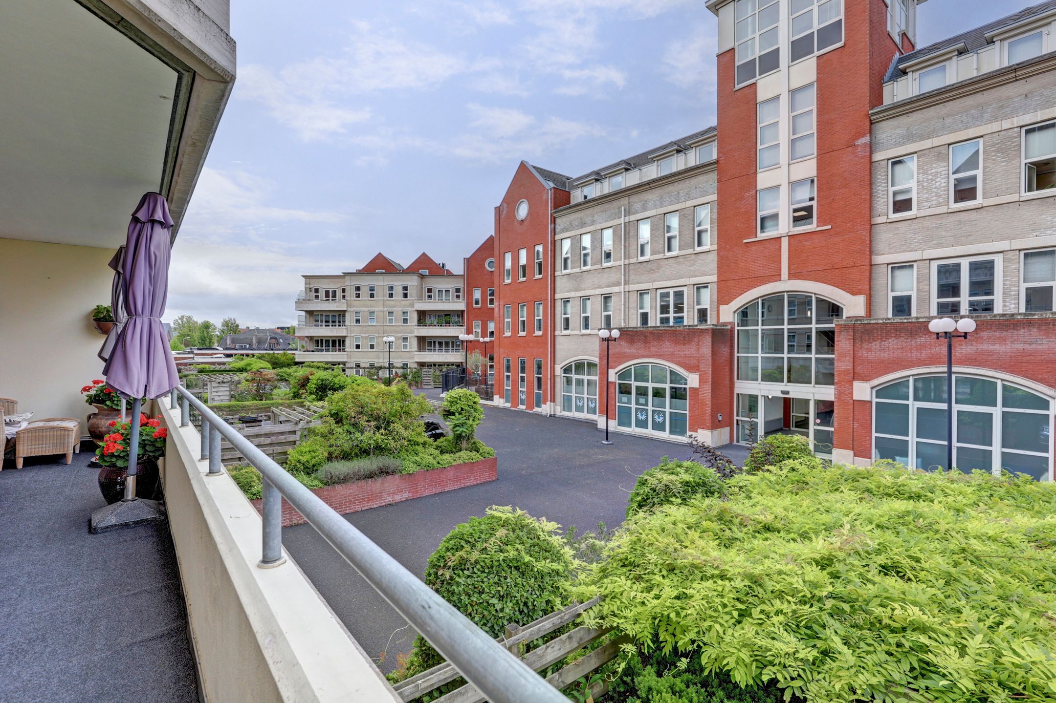 Foto 27 van v.d.Spiegelstraat 11-A