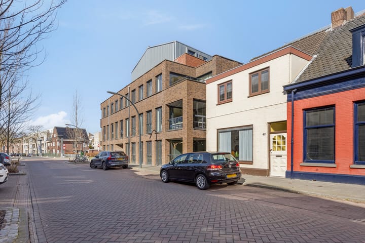 Foto 32 van Godevaert Montensstraat 40